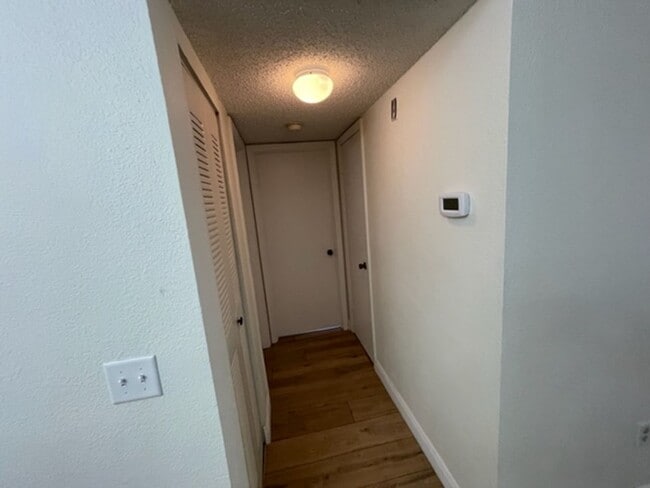 Building Photo - Ponte Verde Condominium