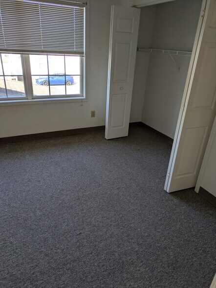 Bedroom - 223 S Camp Ave