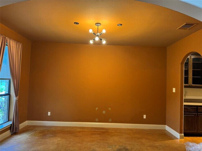 Building Photo - 10913 Sans Souci Pl