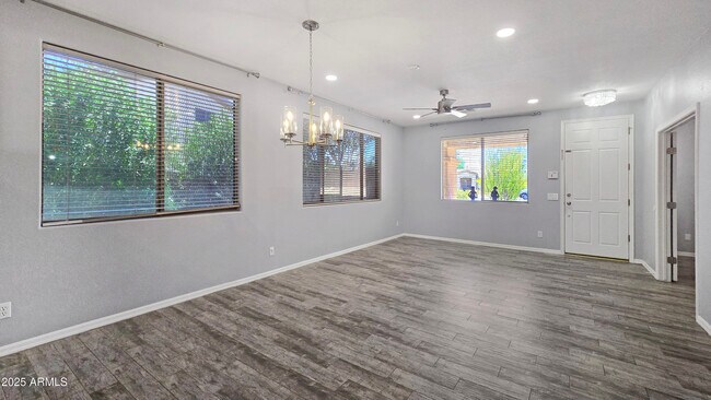 Building Photo - 14654 W Avalon Dr