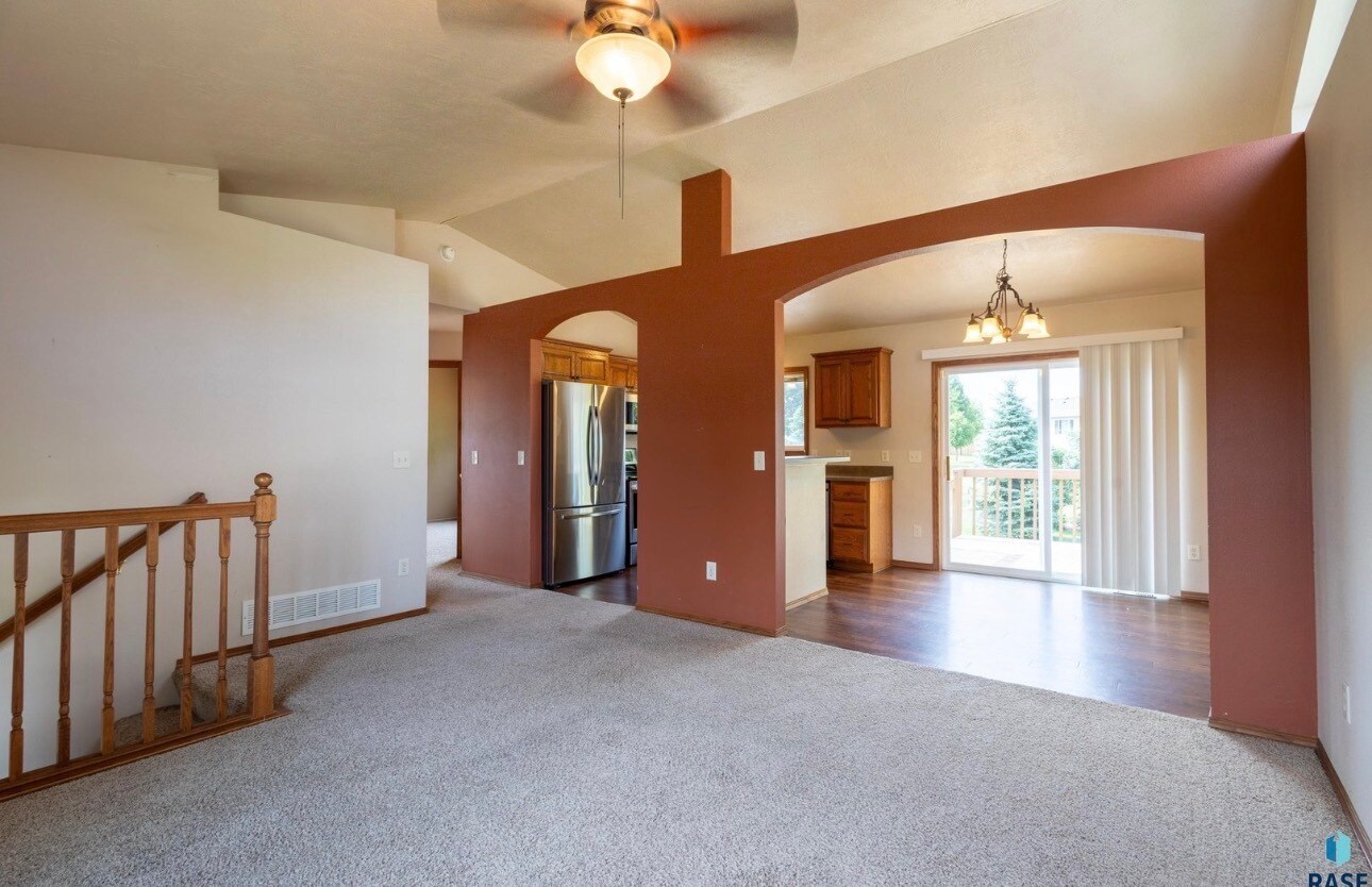 Building Photo - 5805 W. Teem Street