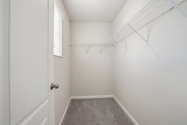 Building Photo - GREAT HOME IN LAKEVIEW RIDGE IN GROWING FUQUAY-VARINA