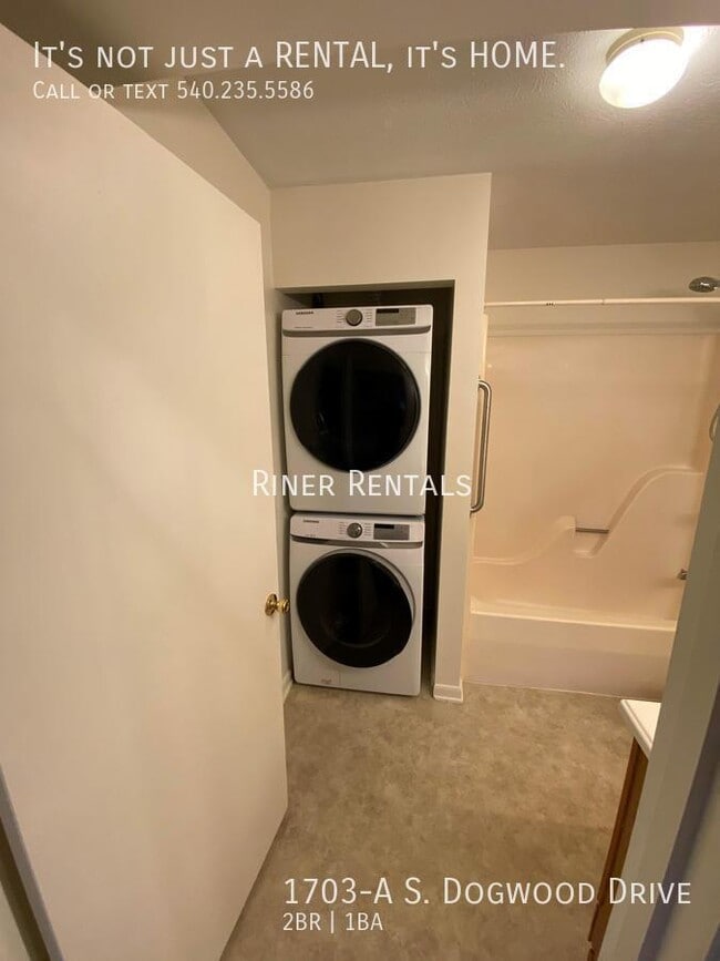 Building Photo - 1703-A S Dogwood Dr