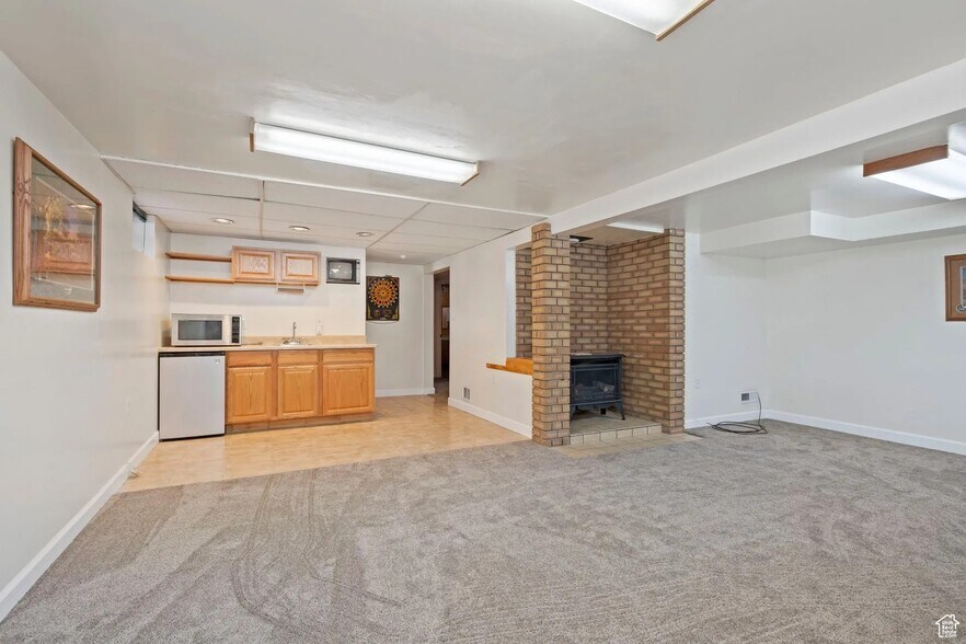 Downstairs Living Area - 1829 E Severn Dr