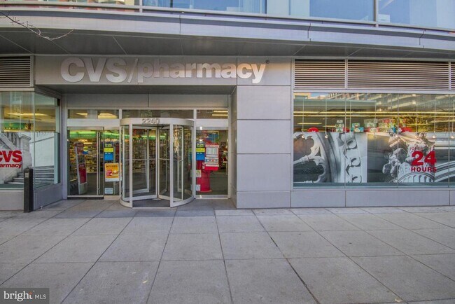 Building Photo - 1111 25th St NW