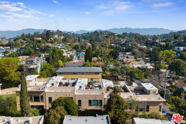 Building Photo - 1902 Liberty Ct