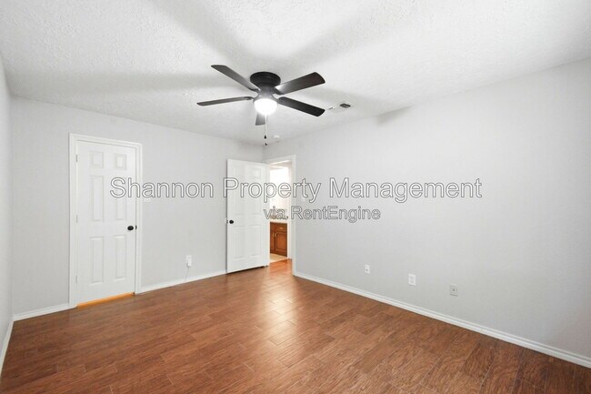Building Photo - 7239 N Hearthstone Green Dr
