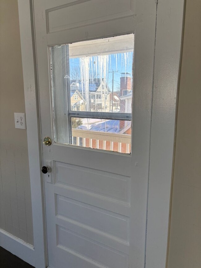 Building Photo - Lopus Lake, LLC-217 Pine Str