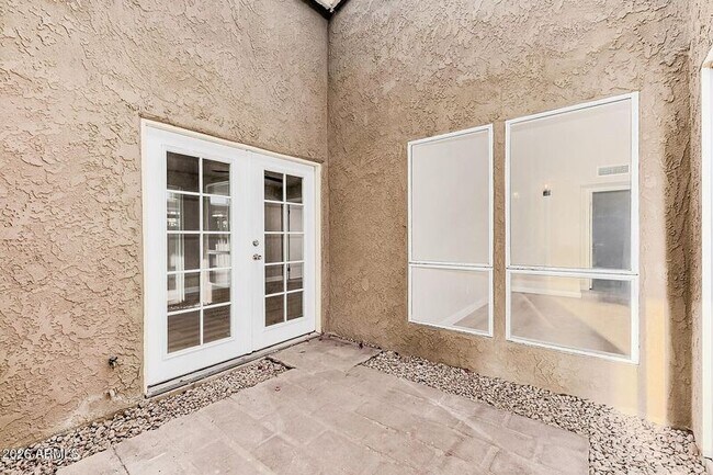 Building Photo - 2001 N 87th Way