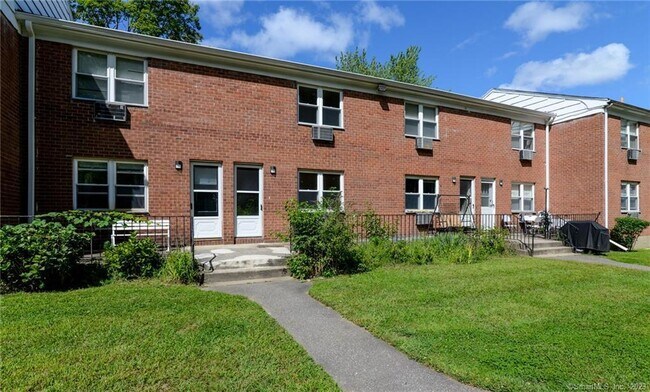 Building Photo - 42 Abner Ct