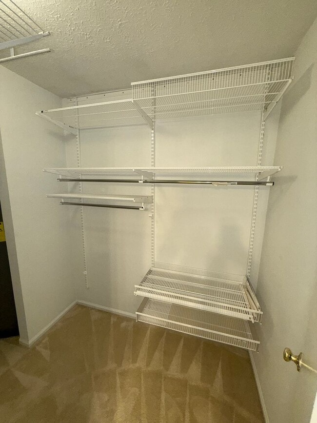 Building Photo - Charming Condo in Gaithersburg, MD