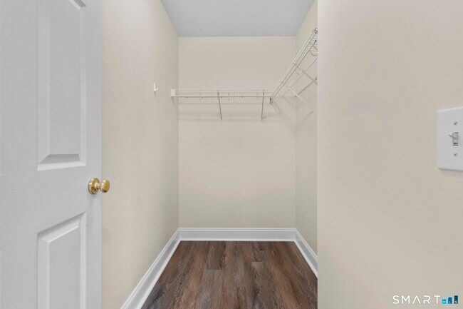 Building Photo - 32 Crows Nest Ln