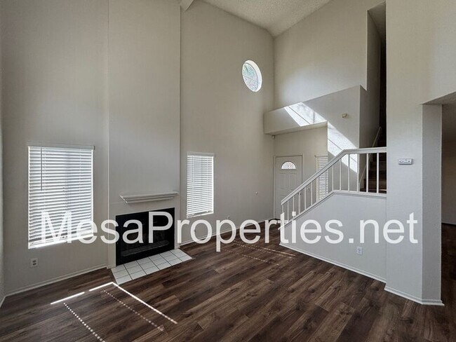 Building Photo - 14721 Cinnamon Dr