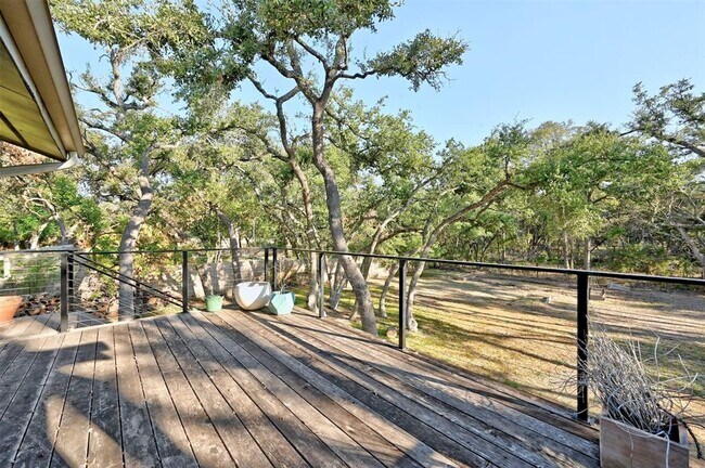 Building Photo - 10102 Murmuring Creek Dr