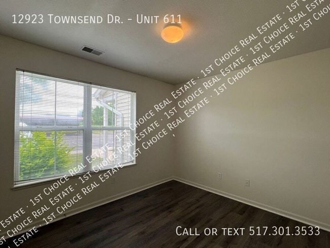 Building Photo - 12923 Townsend Dr