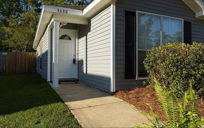 Building Photo - 8680 S Hamilton Bridges Dr