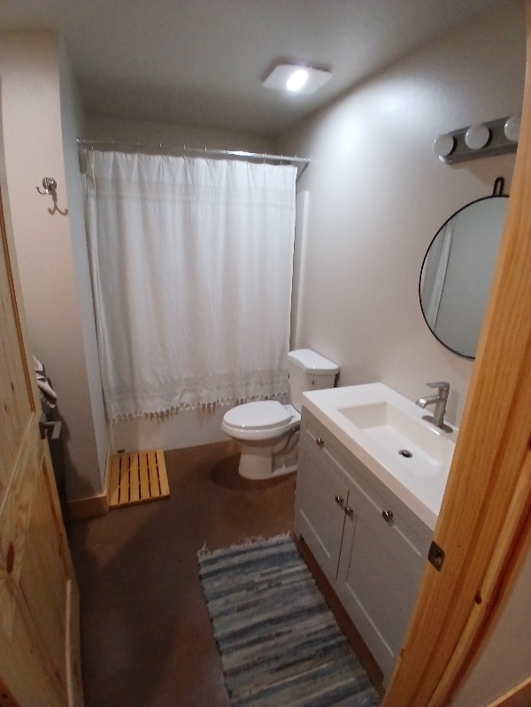 Building Photo - 4020 Pennock St