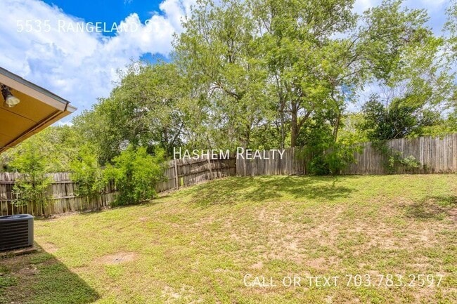 Building Photo - 5535 Rangeland St