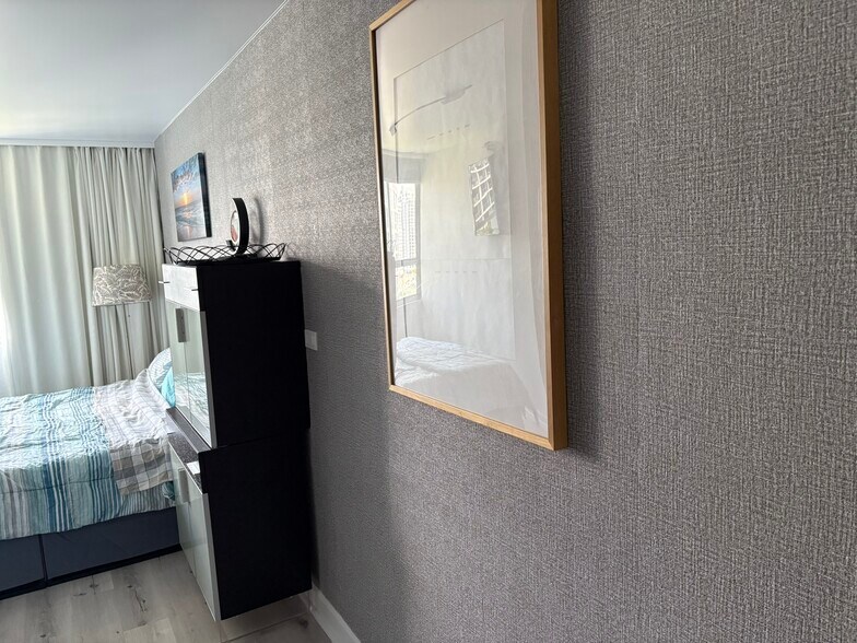 Master Bedroom - 1500 Bay Rd