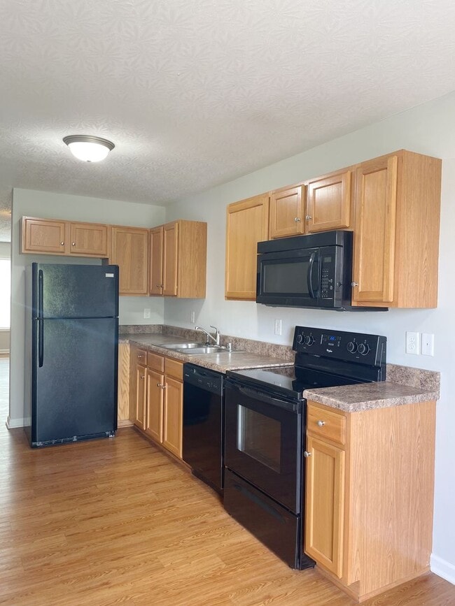 Building Photo - Upper Stone Apartments