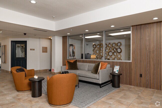 Leasing office - Perla 1960 (New)