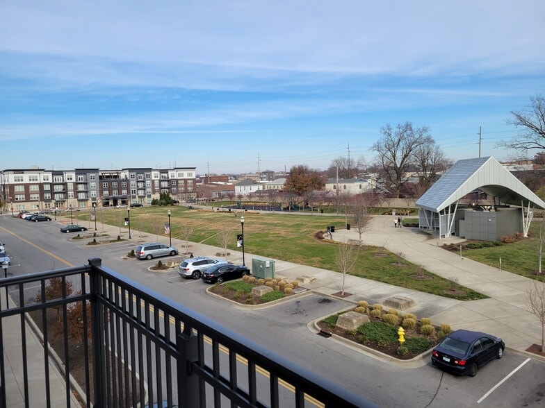 View - Northeast - 232 Mulberry St