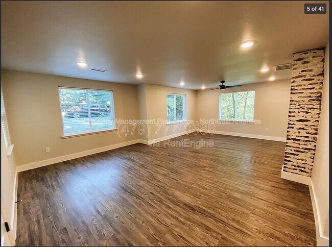 Building Photo - 112 S University Ave