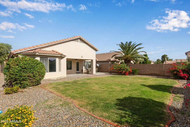 Building Photo - 5023 W Lynne Ln