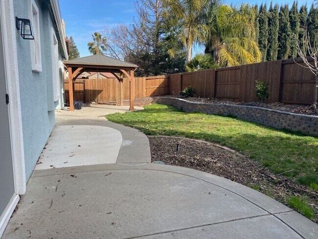 Building Photo - Immaculate home in West Roseville! Please no pets