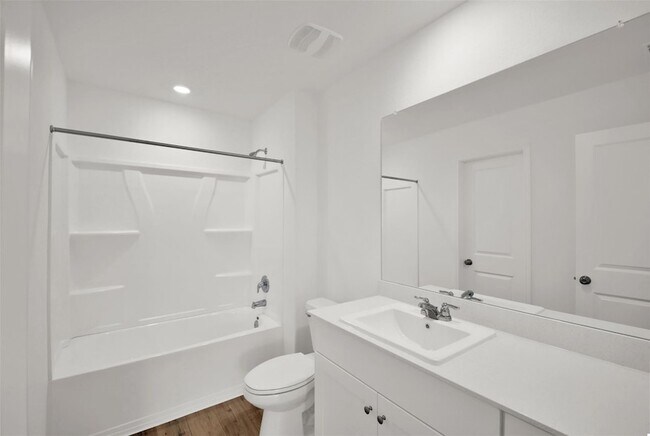 Building Photo - 136 Jack Browning Dr