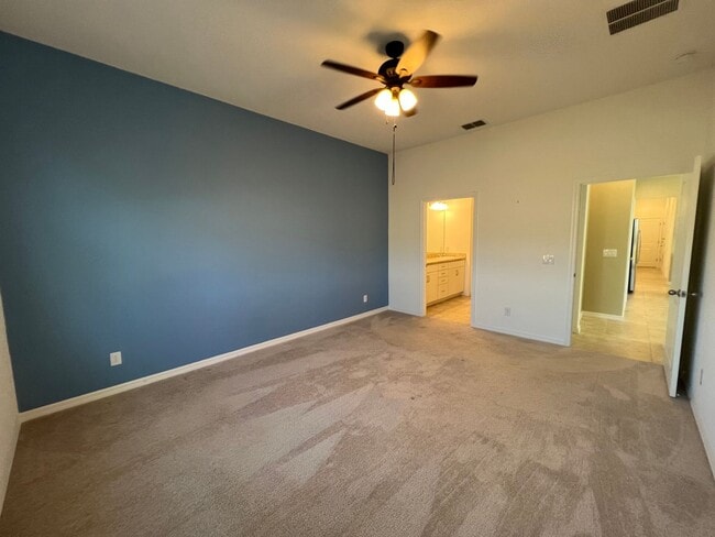 Building Photo - 55+ community in Four Seasons of Orlando 2 bedroom, 2 bathroom, with a 2 stall attached garage on...