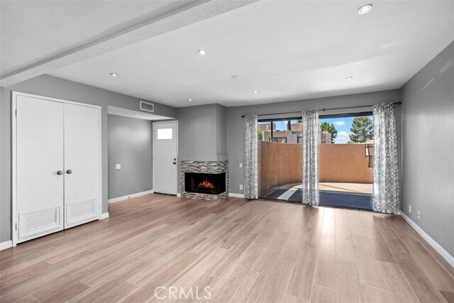Primary Photo - 25761 Le Parc