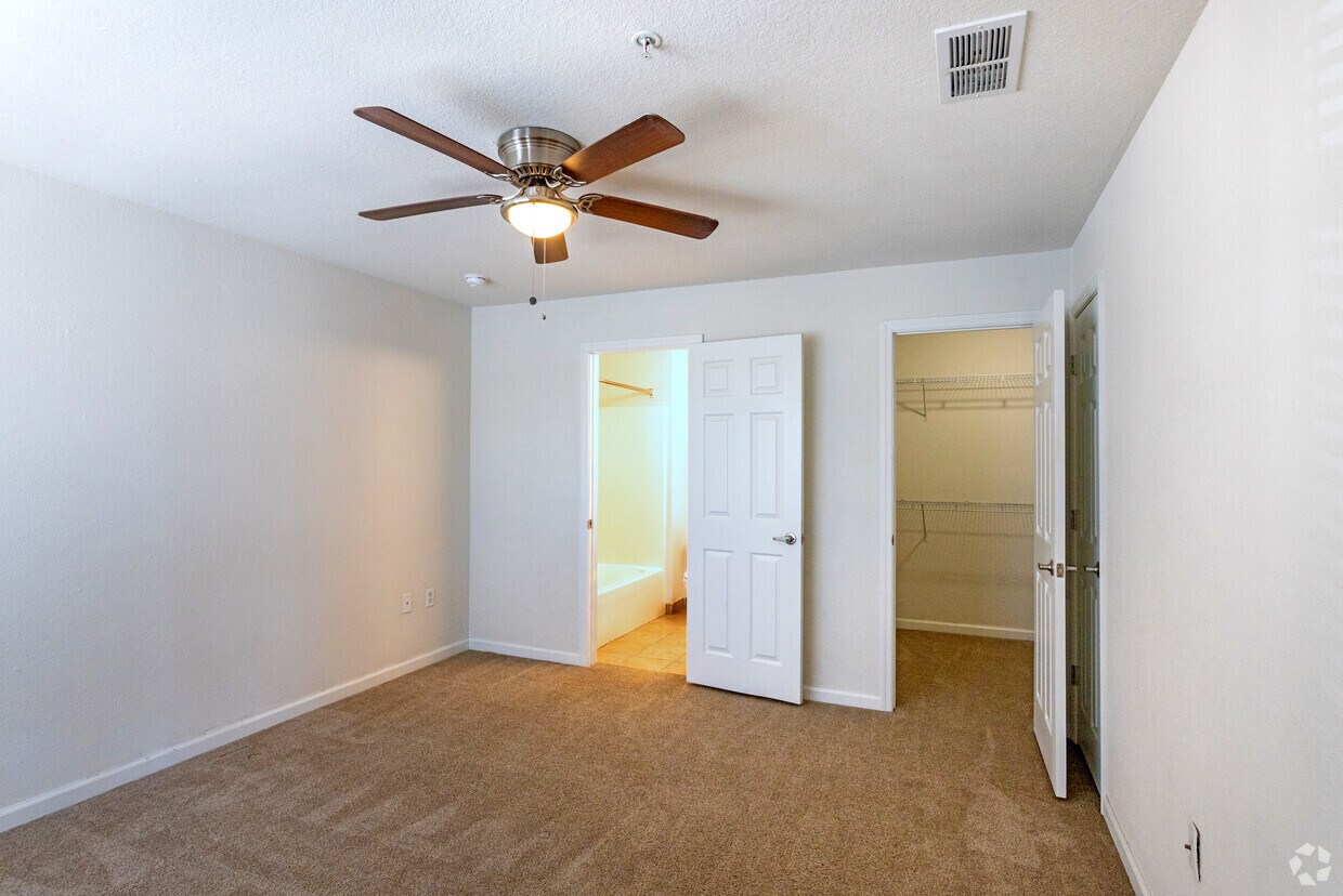 Andrews Place Apartments Panama City