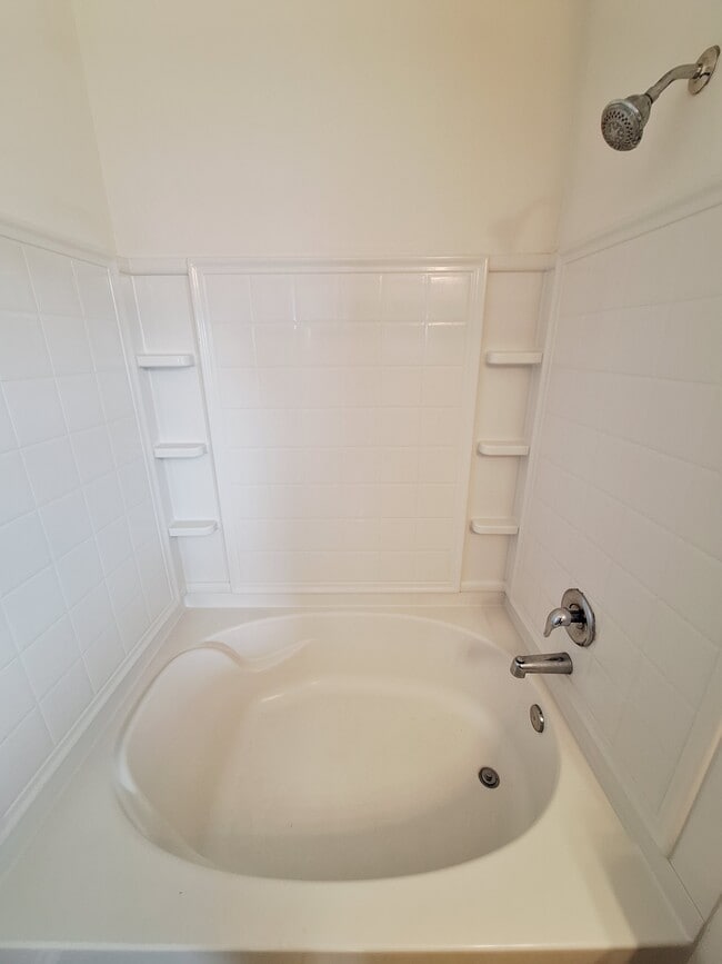 Building Photo - 17015 Gibbons Path