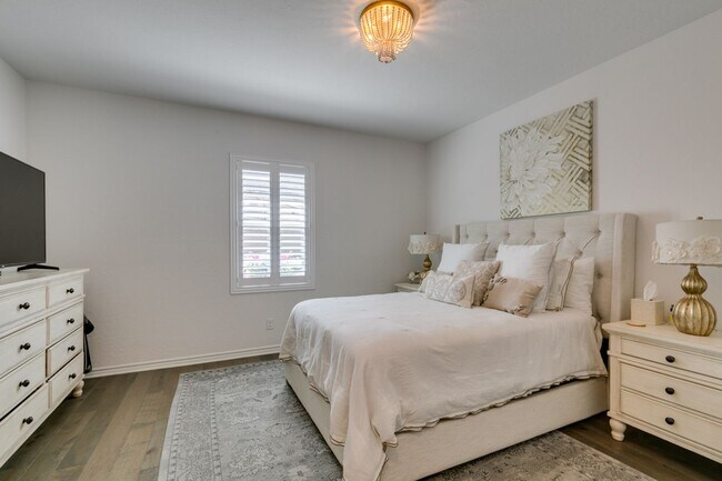Building Photo - FULLY FURNISHED- Elegant 4-Bed, 3.5-Bath Home with Loft, Designer Finishes, and Expansive Backyard