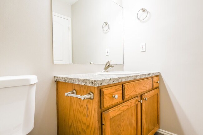 Building Photo - 2985 W 5750 S