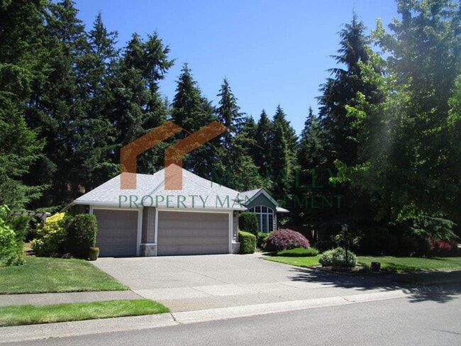 Building Photo - Spacious 3-Bedroom Home in the Gated Bridge Estate Community