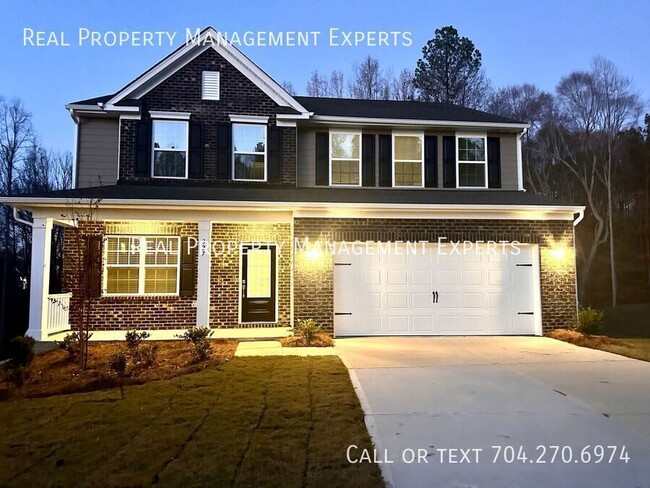 Primary Photo - Stunning 4BR/2.5BA home in Troutman!