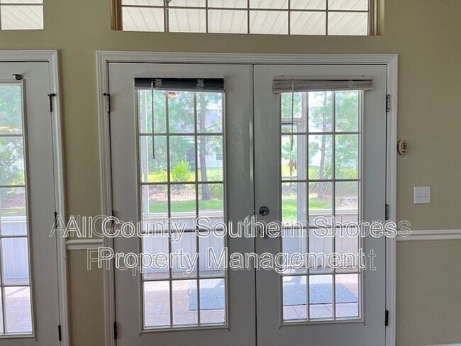 Building Photo - 1628 Fairforest Ct