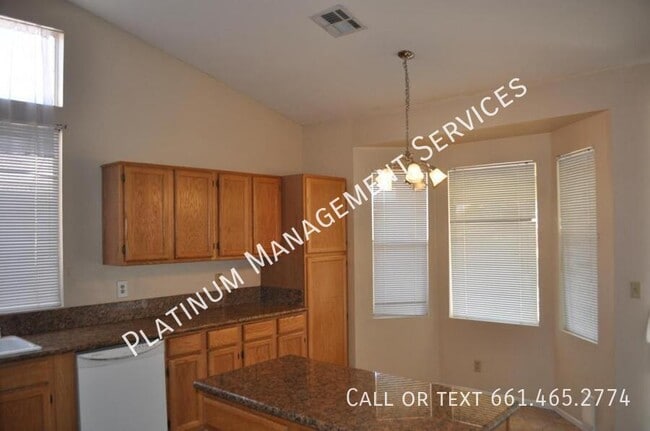 Building Photo - 2656 Alexander Ave