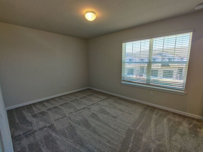 Building Photo - 5434 Elmview Xing