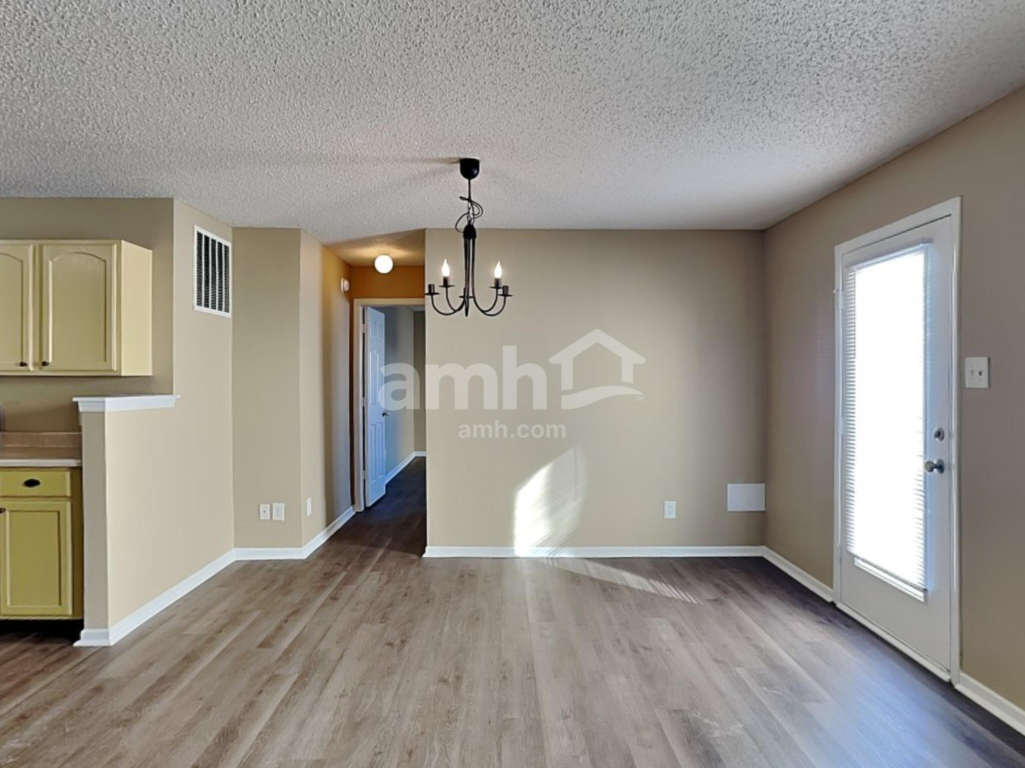 Building Photo - 14345 Banister Dr