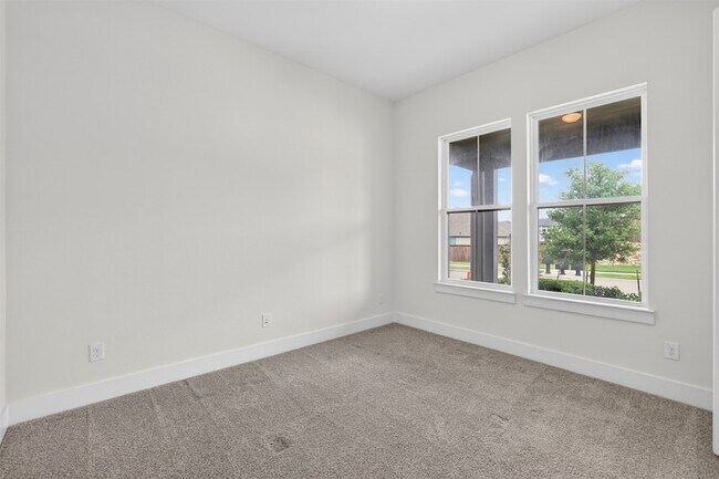 Building Photo - 6009 Firefox Ln