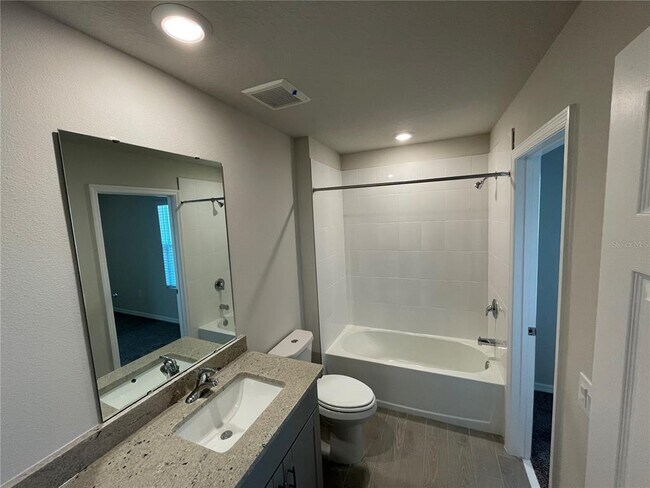 Building Photo - 2484 Sweet Viburnum Wy