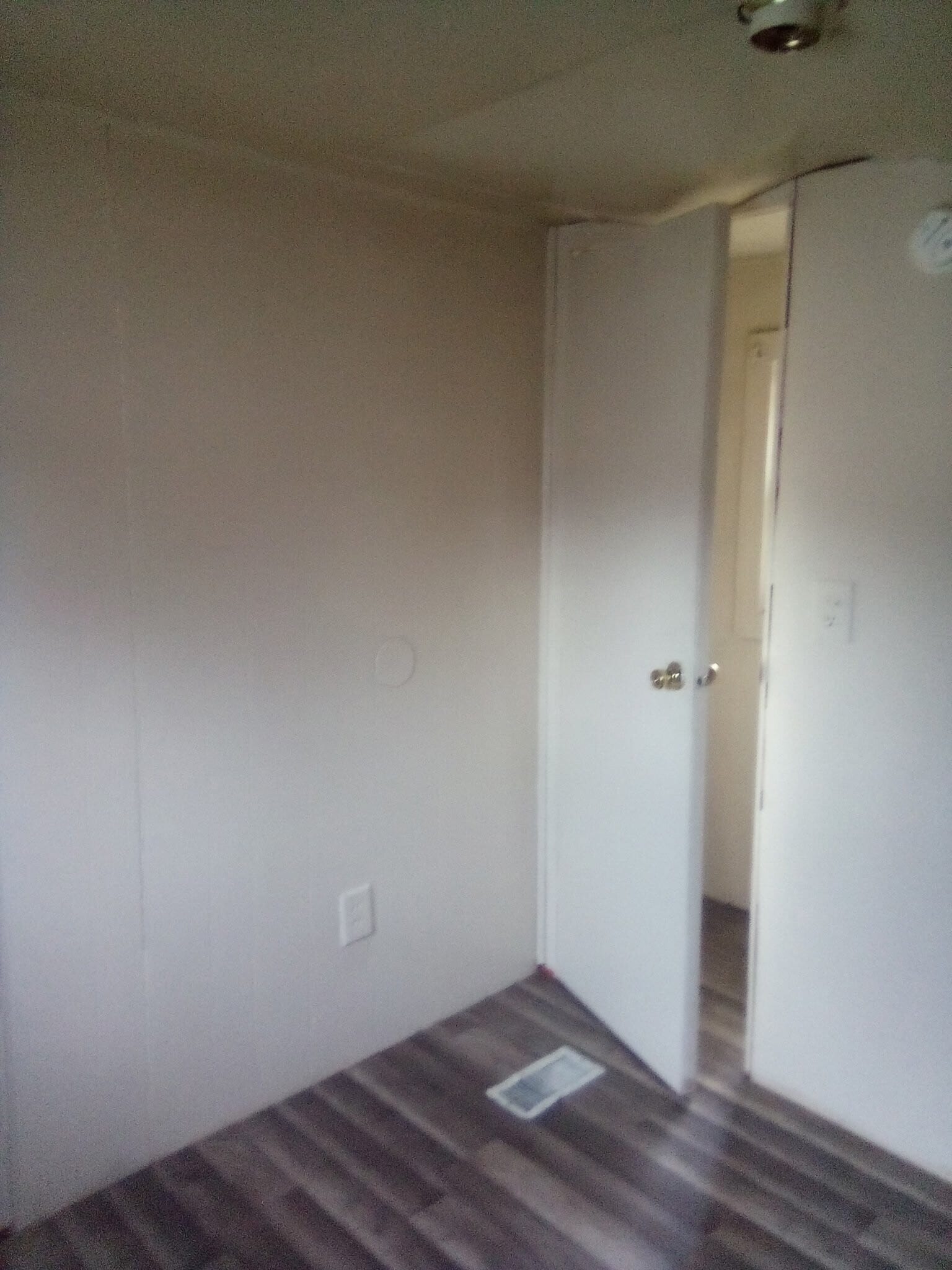 Building Photo - 1130 MT-135