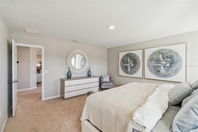 Building Photo - 601 Ambleside Dr