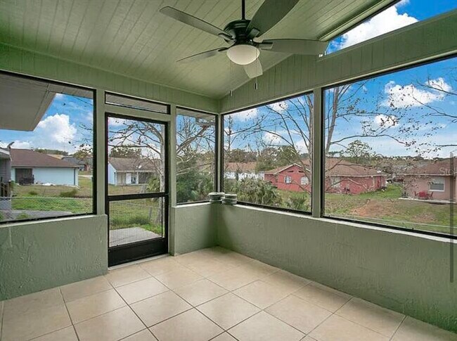 Building Photo - 243 Ridgecrest Loop