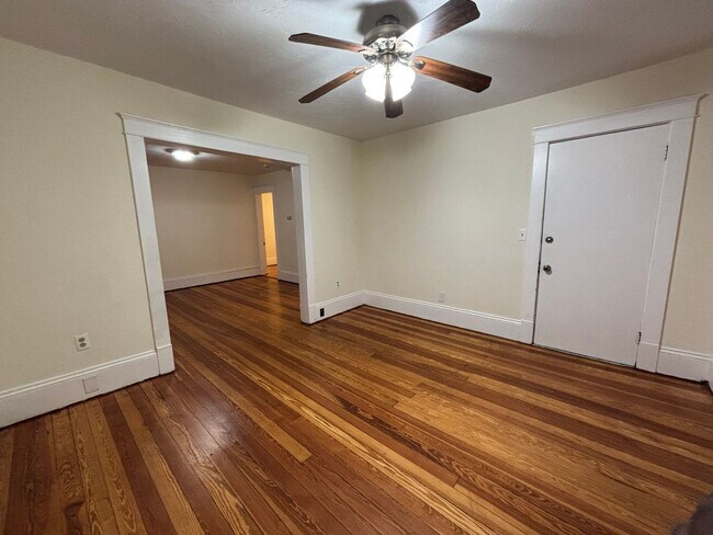 Building Photo - 68-72 Laurel St.