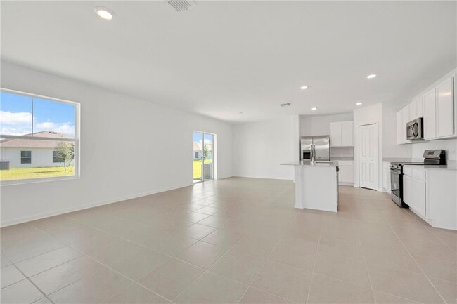 Building Photo - 3869 Corsican Ln