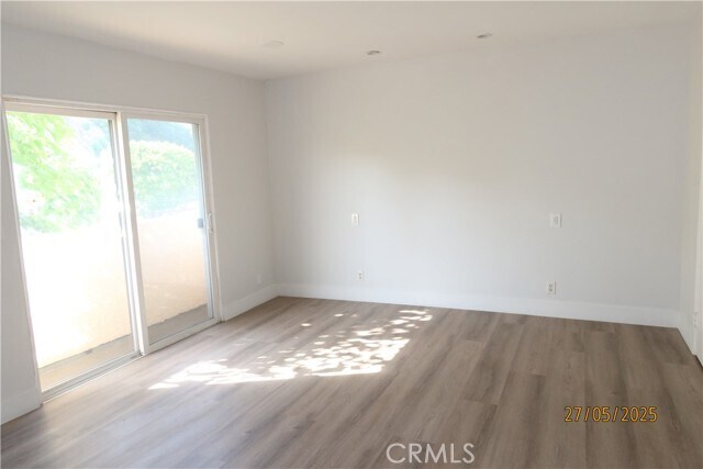 Building Photo - 1064 S Garfield Ave